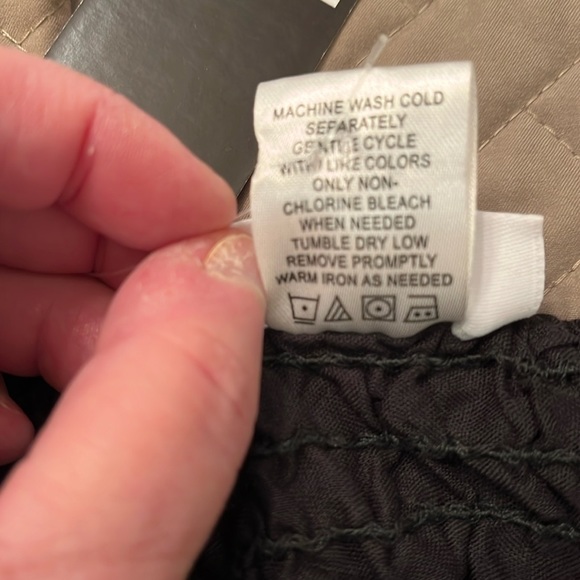 Times two Black Maternity Off- shoulder smocked Maxi Dress/NWT/Large - Picture 6 of 9